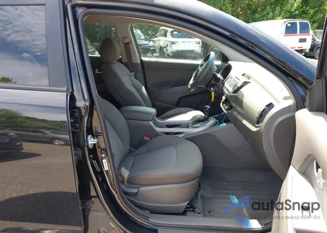 2014 Kia Sportage Lx z USA, uszkodzony, nr VIN KNDPBCAC5E7573610